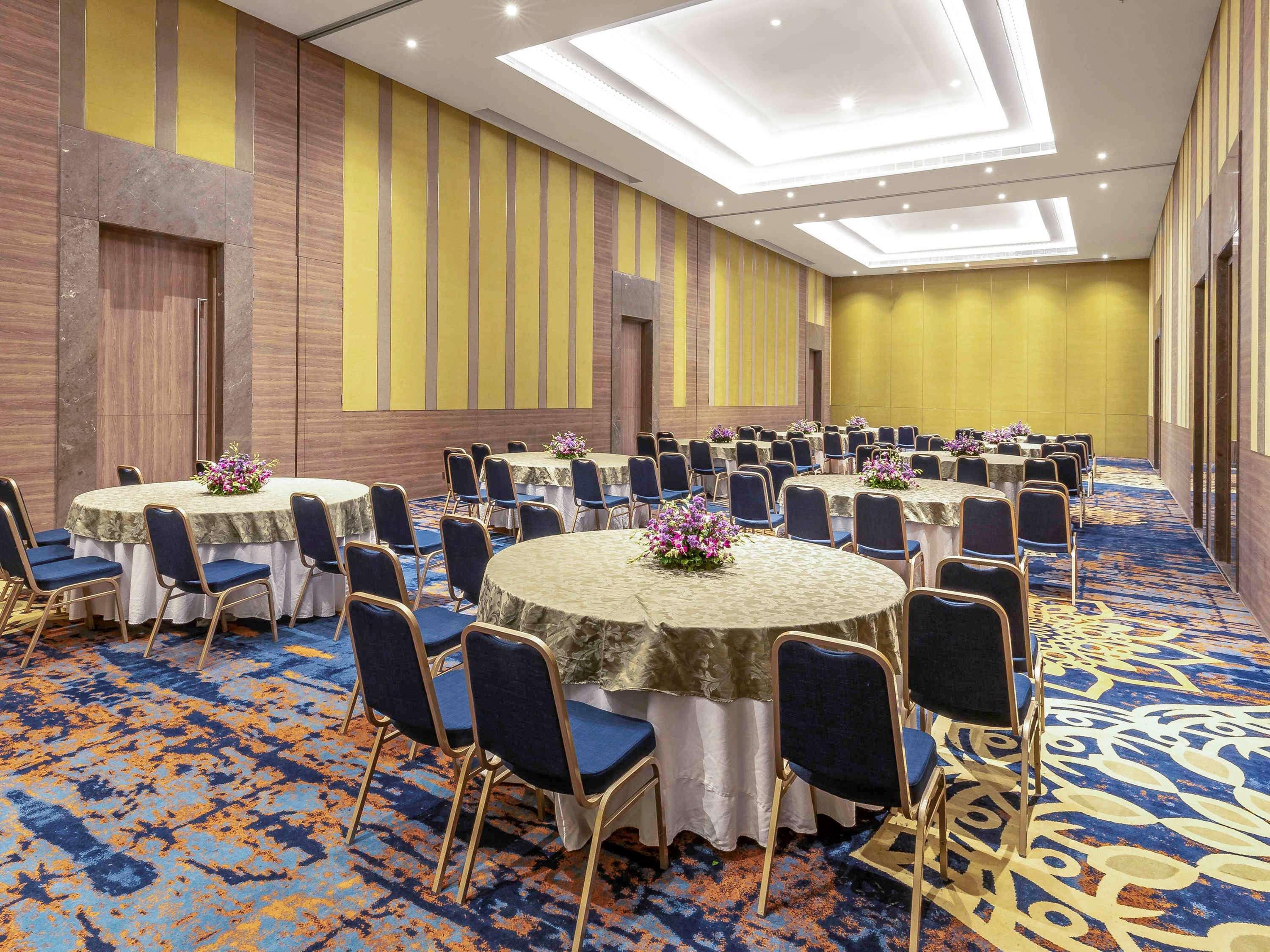 Grand Mercure Ahmedabad Gift City - An Accor Hotels Brand Gandhinagar Eksteriør billede