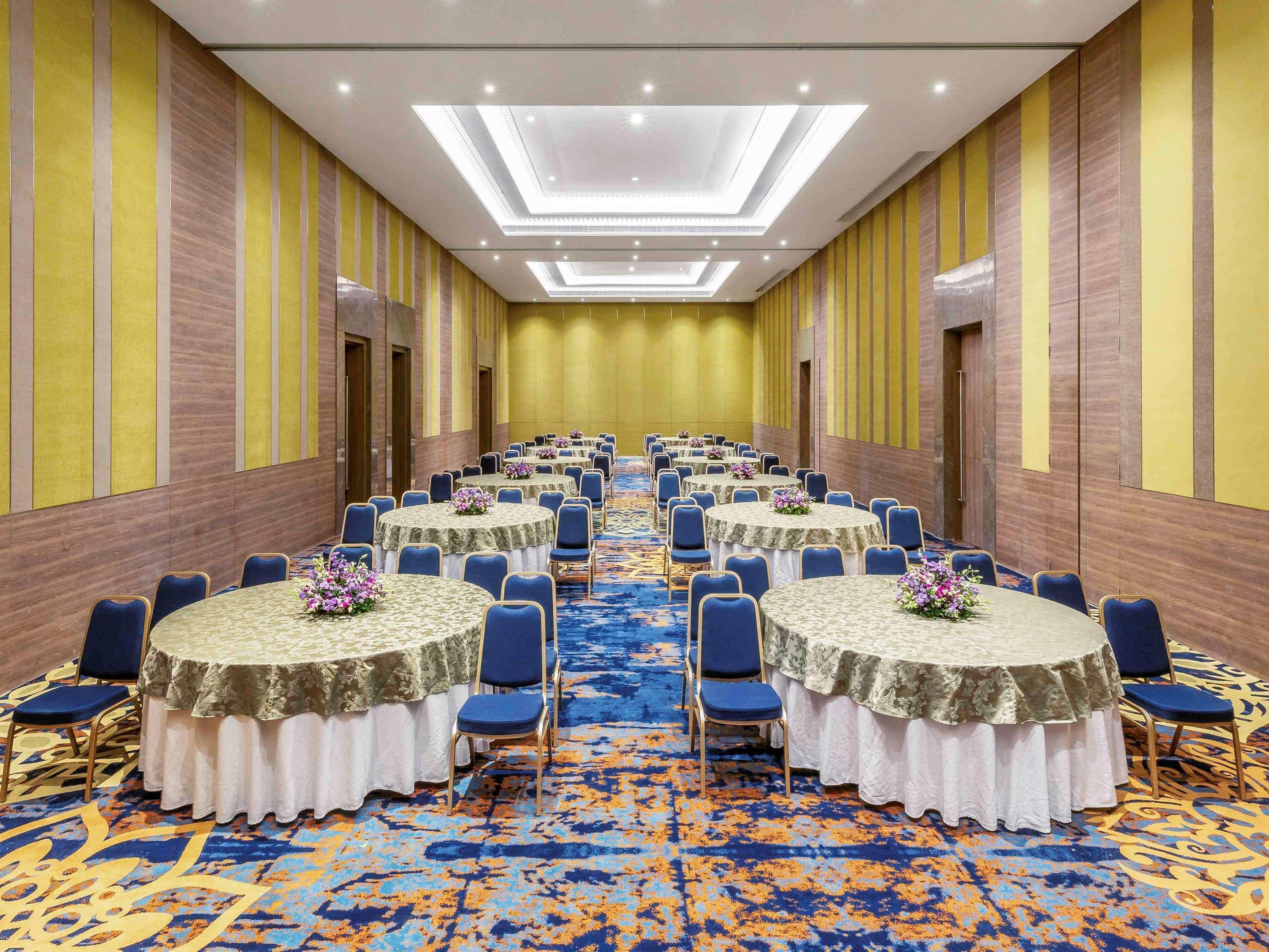 Grand Mercure Ahmedabad Gift City - An Accor Hotels Brand Gandhinagar Eksteriør billede